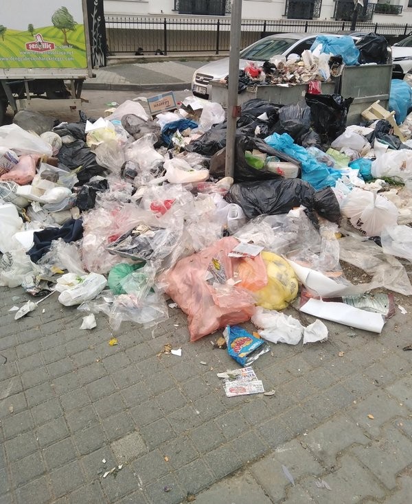 Çöp tepelerinin kapladığı Maltepe Belediyesi'ne AK Partili belediyelerden efsane cevaplar